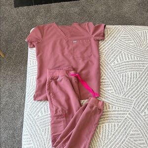 Figs Pink Scrub Set with V-Neck Top and Joggers